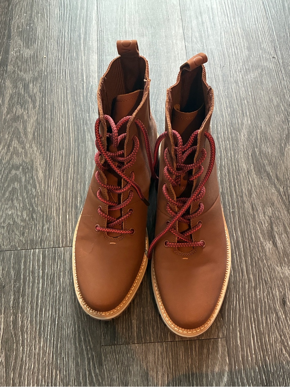 Toms Women's Dark Ember Water Resistant Oiled Nubuck Lace-Up Boots